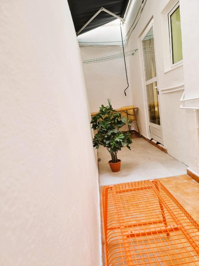 Claudia Tourist Apartment Alicante Exterior foto